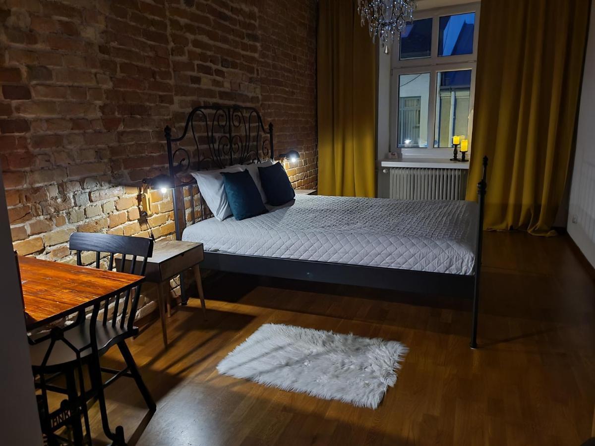 Apartament Skorpion Centrum Санок Экстерьер фото